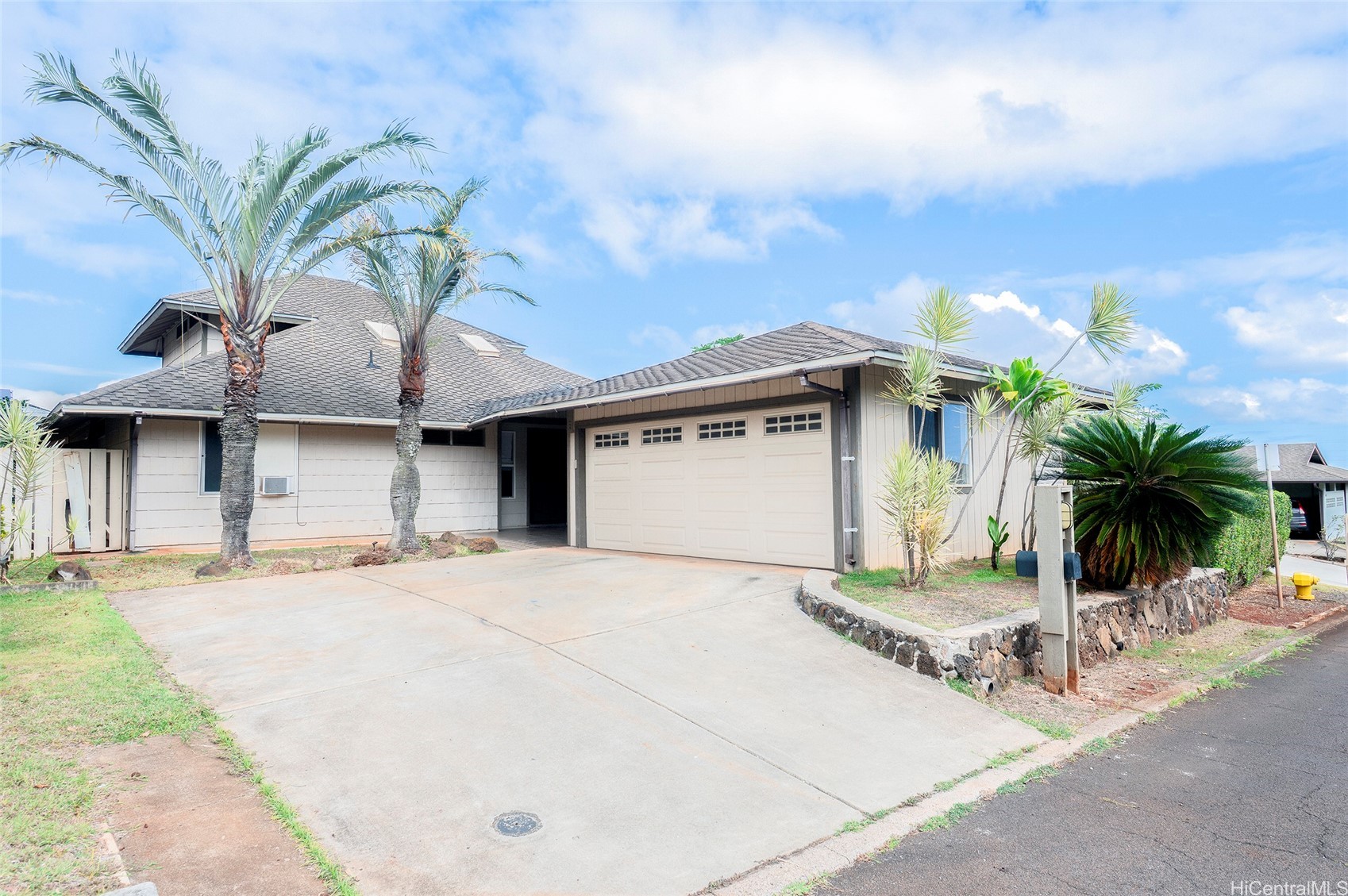 ソルトレイク | 94-412 KEALOHI Place, Mililani, HI 96789