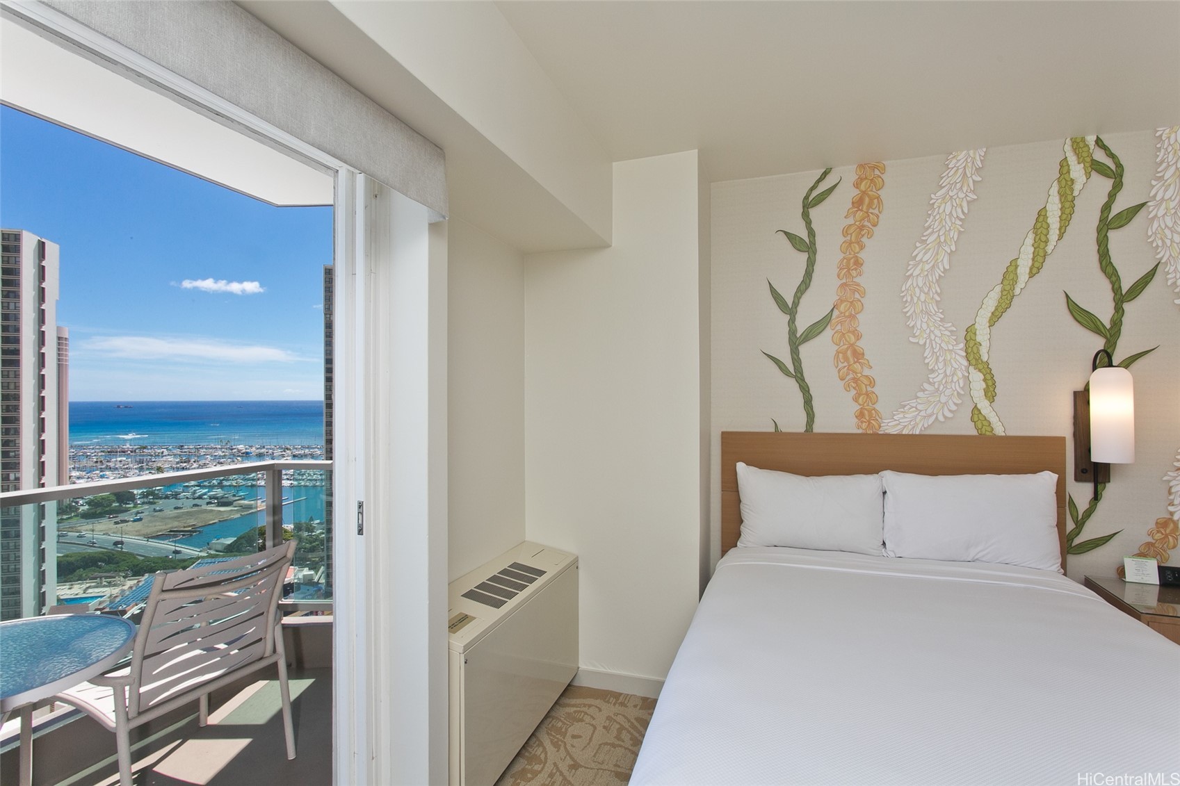 アラモアナ | 410 Atkinson Drive, Honolulu, HI 96814