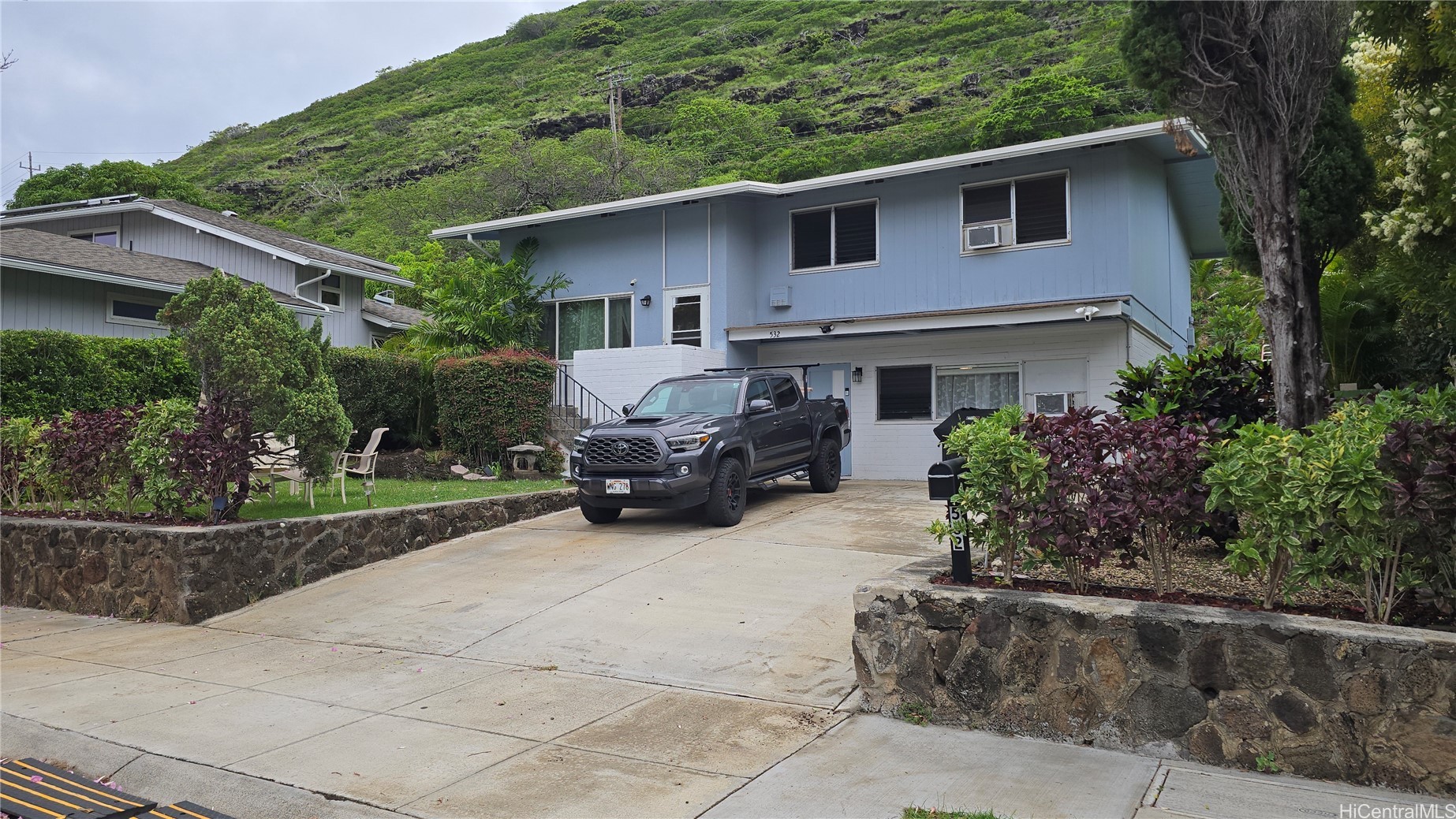 ハワイカイ | 532 Pepeekeo Place, Honolulu, HI 96825