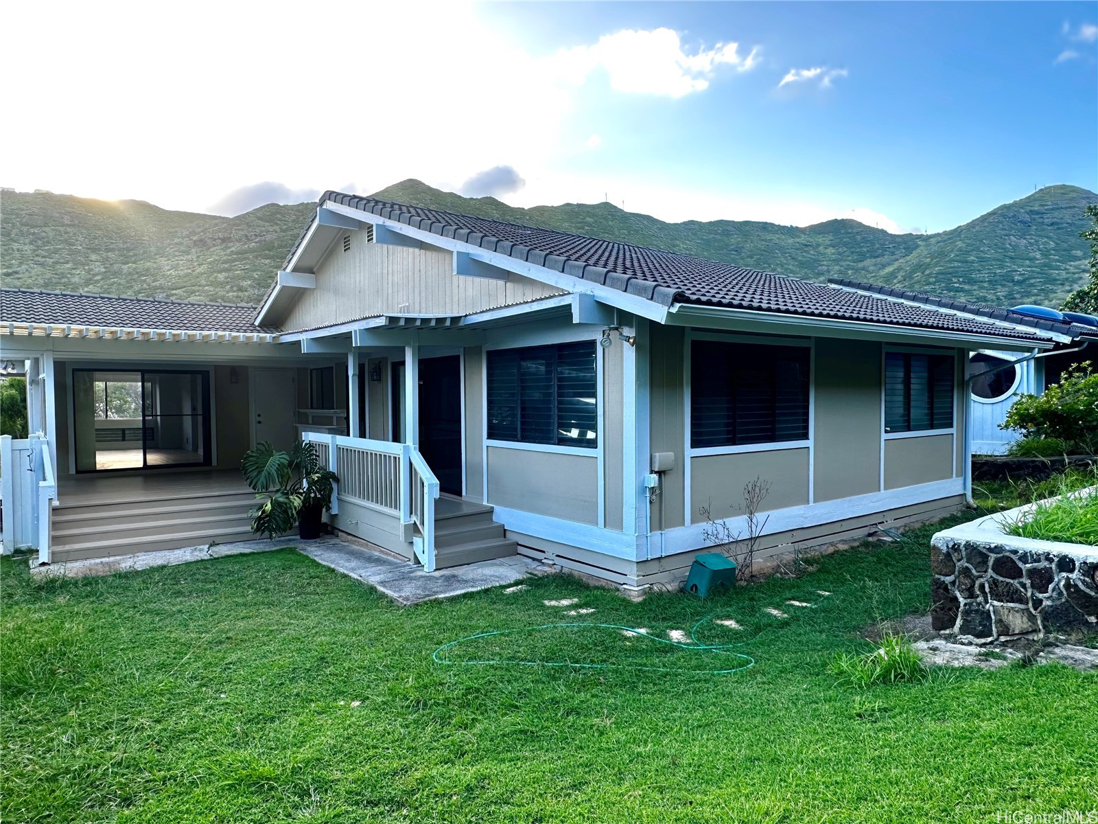 ハワイカイ | 1349 Kaeleku Street, Honolulu, HI 96825