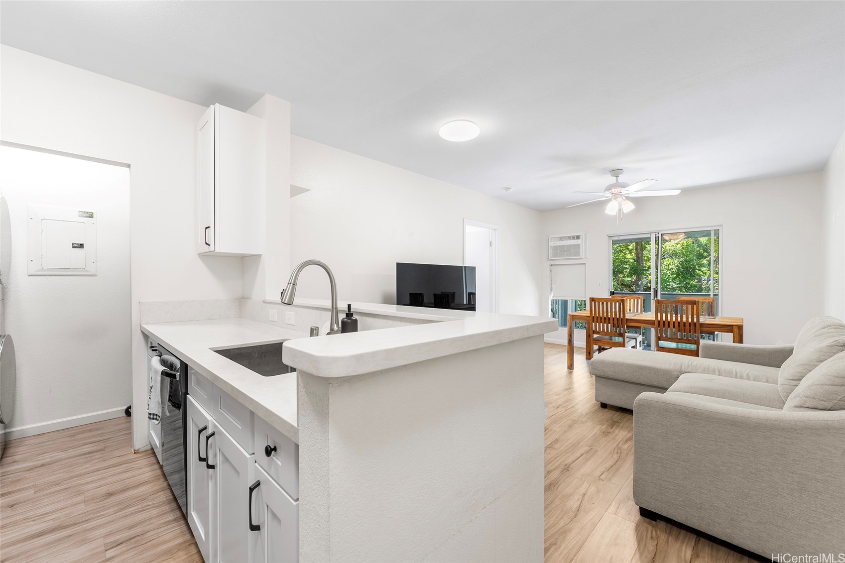 ソルトレイク | 95-797 Wikao Street, Mililani, HI 96789
