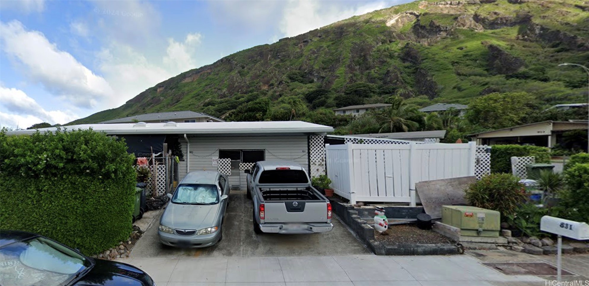 ハワイカイ | 831 Kalalea Street, Honolulu, HI 96825