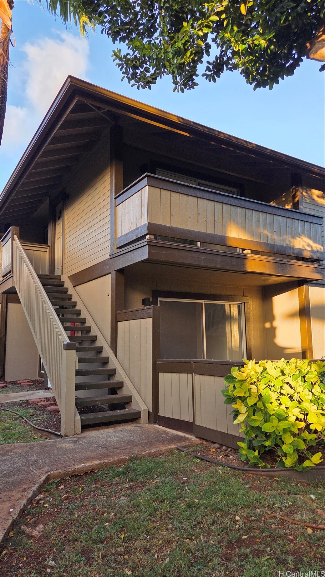 エバ | 91-1060 Puamaeole Street, Ewa Beach, HI 96706