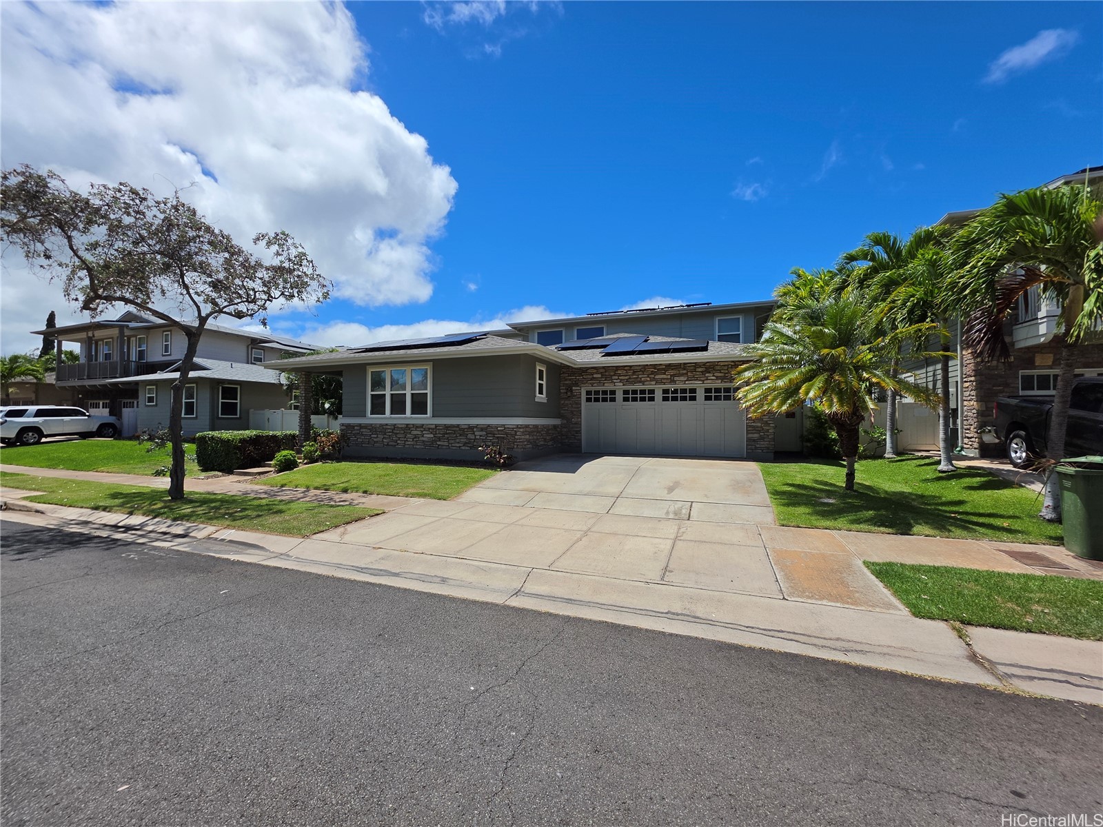 エバ | 91-1304 Kuanoo Street, Ewa Beach, HI 96706