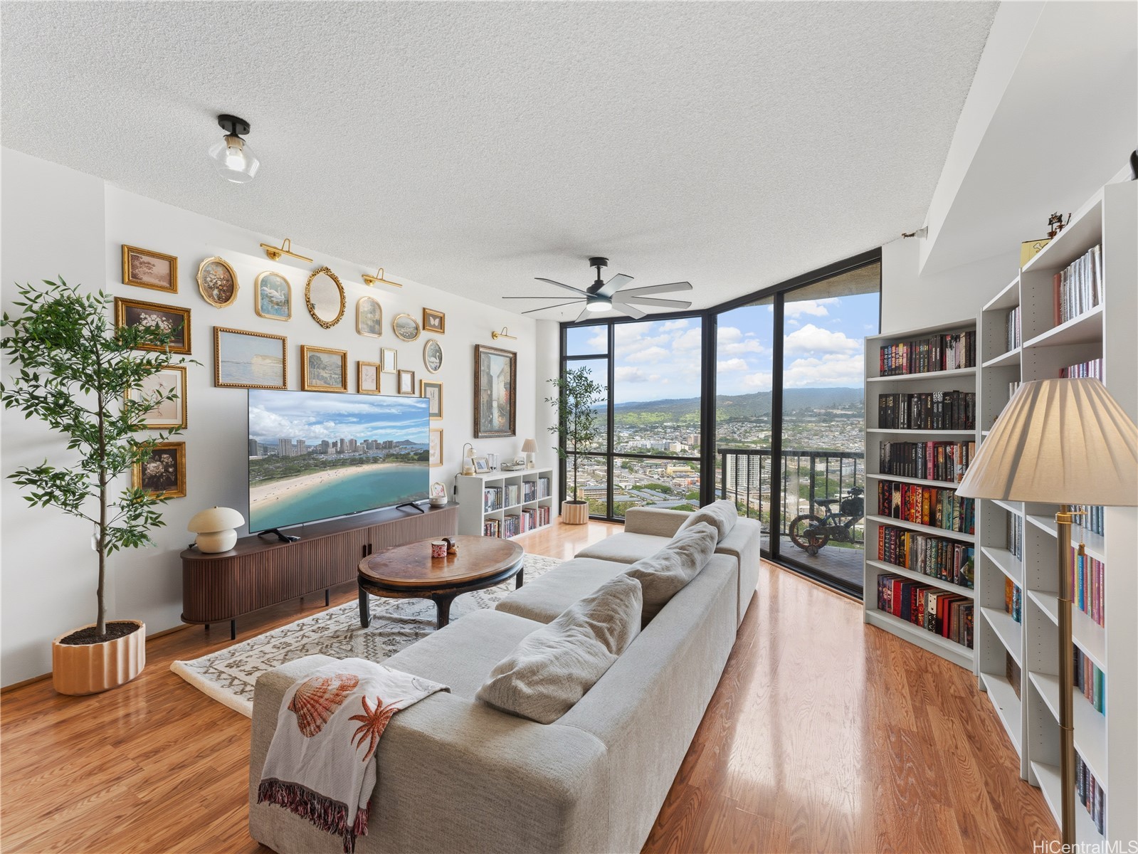 60 Beretania Street, Honolulu, HI 96817