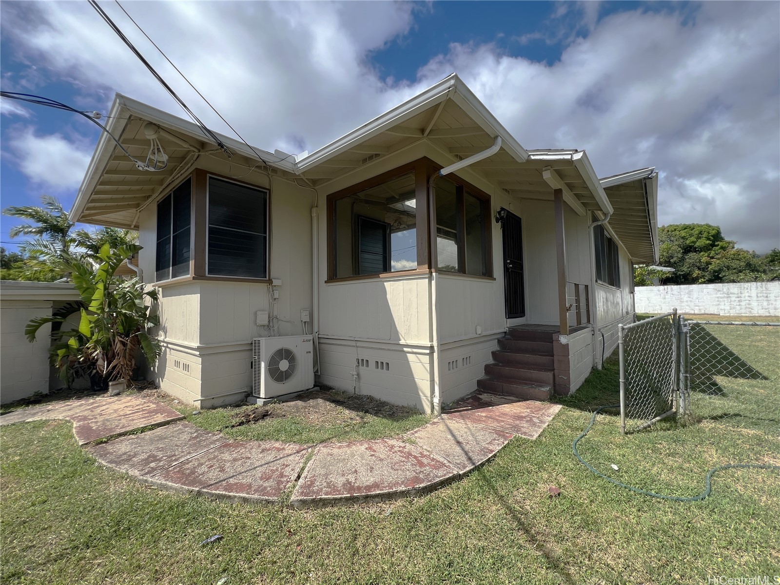 ワイキキ | 2322 Maile Way, Honolulu, HI 96822