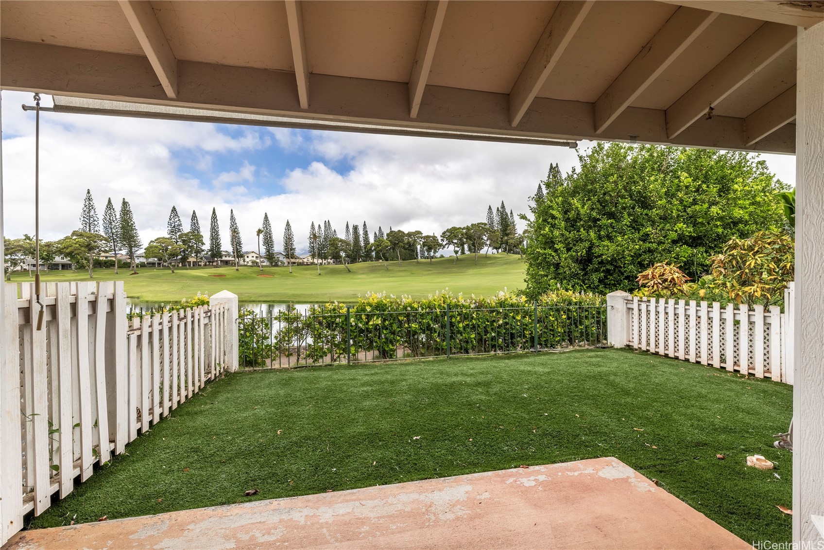 ソルトレイク | 94-829 Lumiauau Street, Waipahu, HI 96797