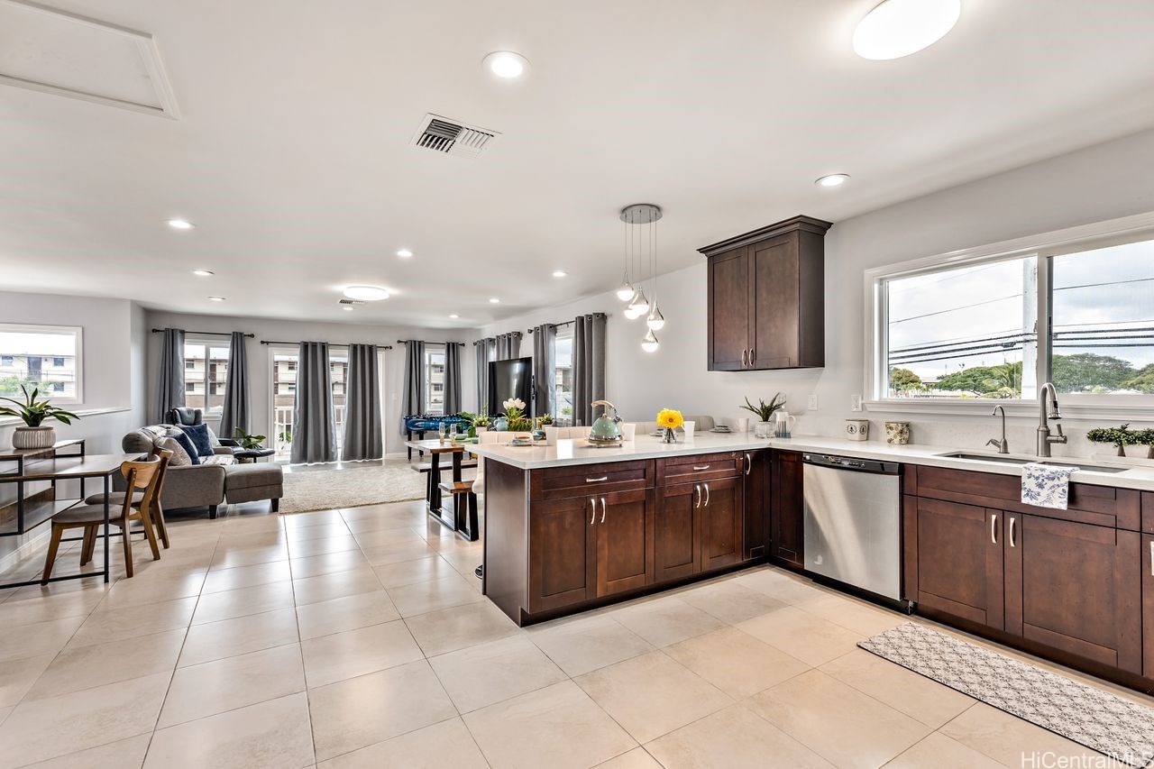 エバ | 91-837 Moneha Place, Ewa Beach, HI 96706