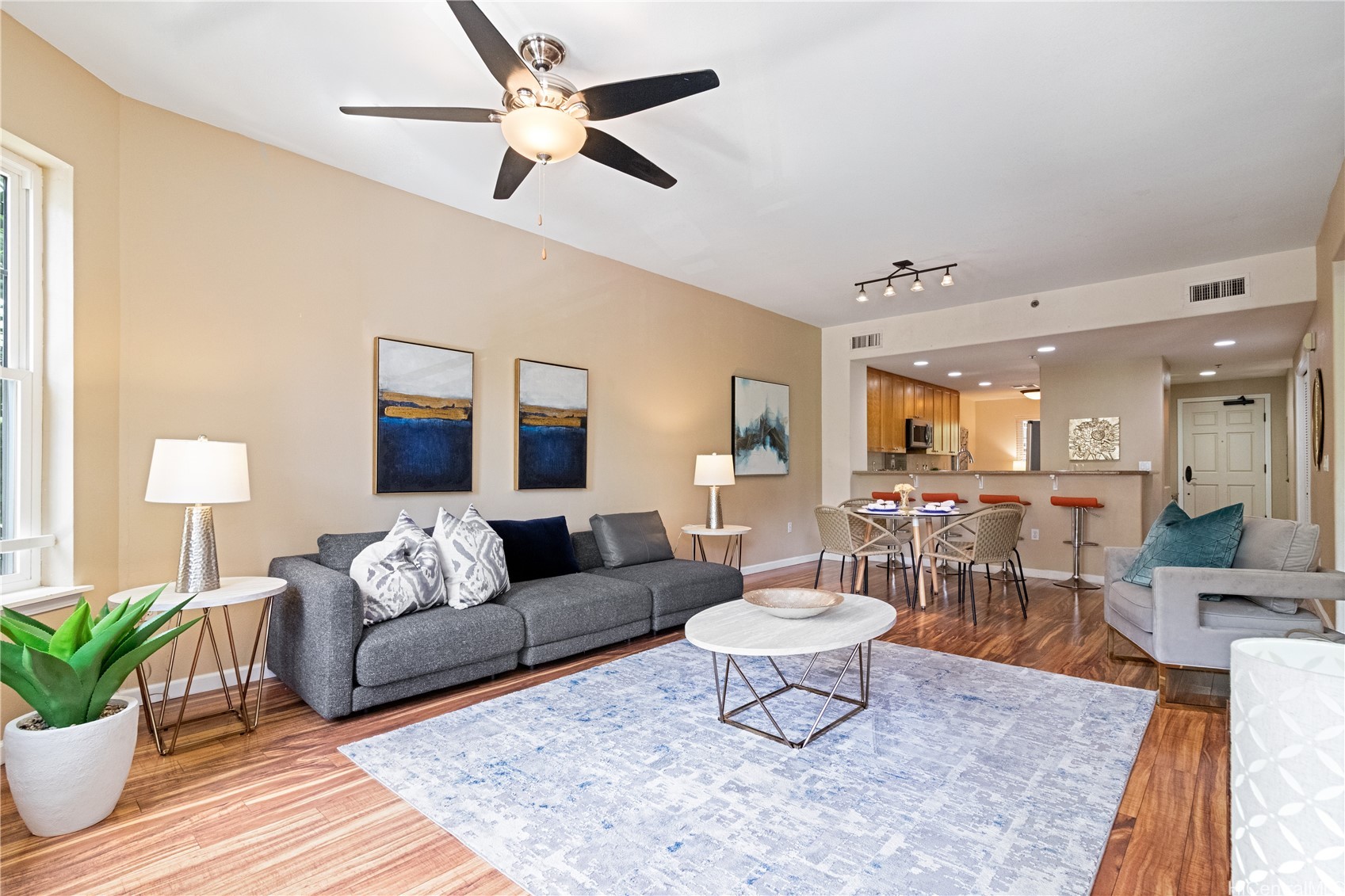 ハワイカイ | 520 Lunalilo Home Road, Honolulu, HI 96825
