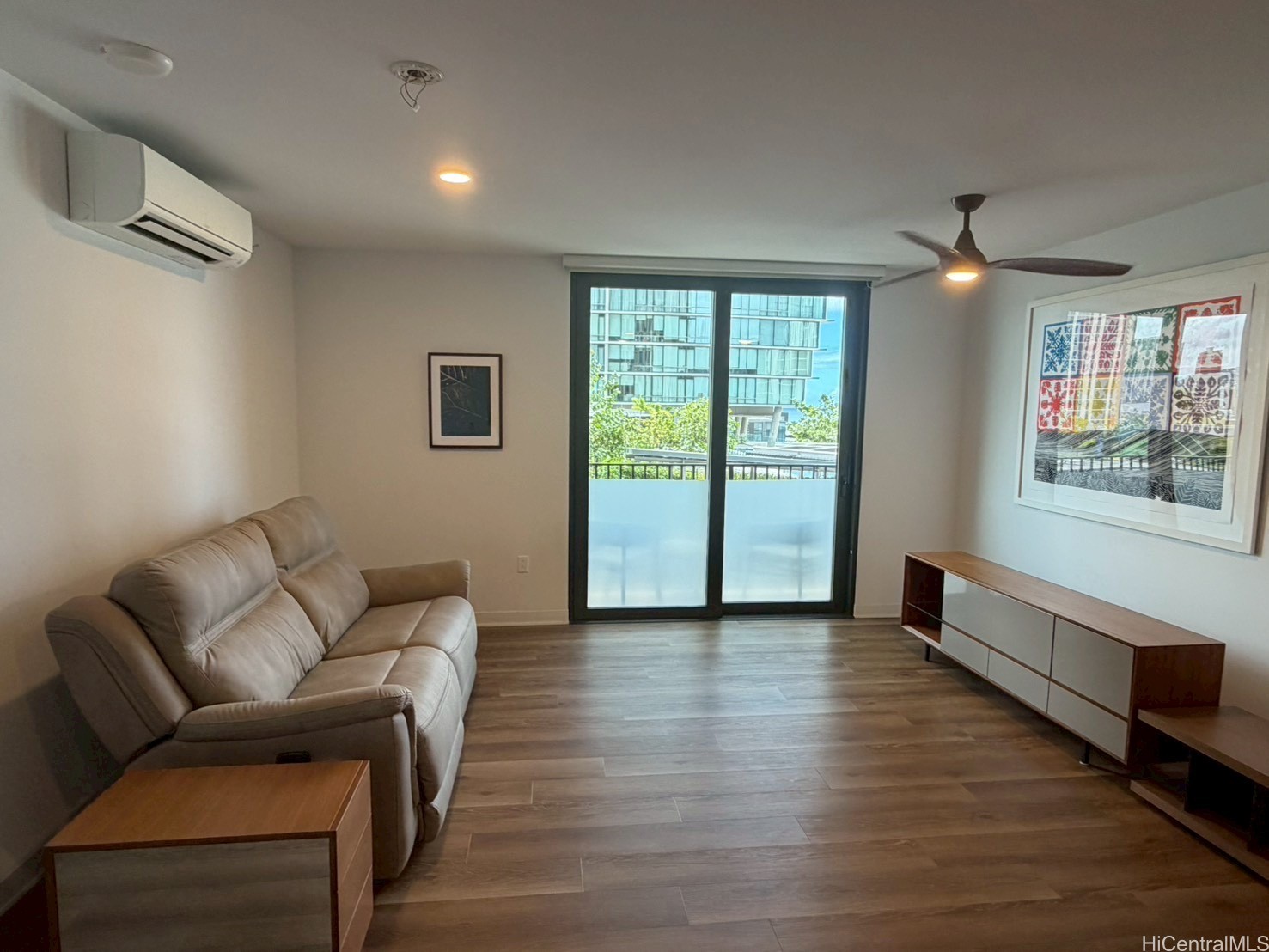 カカアコ・ダウンタウン | 987 Queen Street, Honolulu, HI 96814