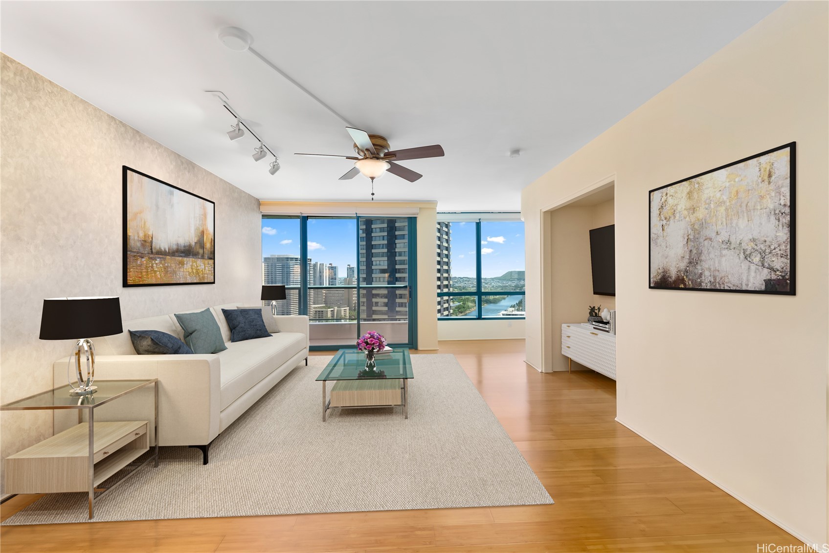 ワイキキ | 1888 Kalakaua Avenue, Honolulu, HI 96815