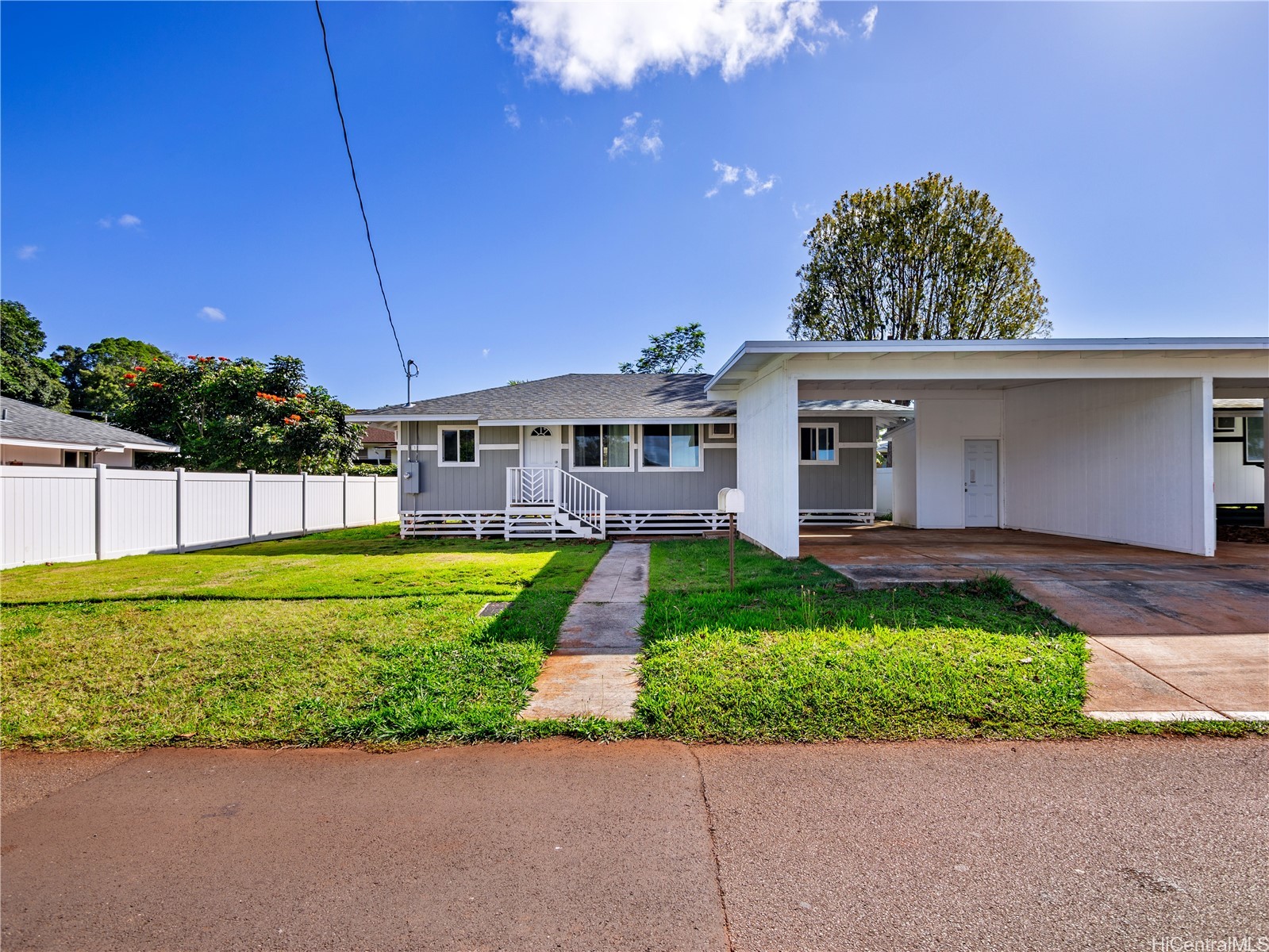 1301 California Avenue, Wahiawa, HI 96786