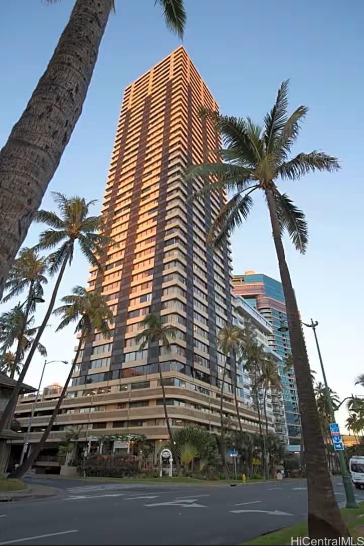 ワイキキ | 444 Niu Street, Honolulu, HI 96815