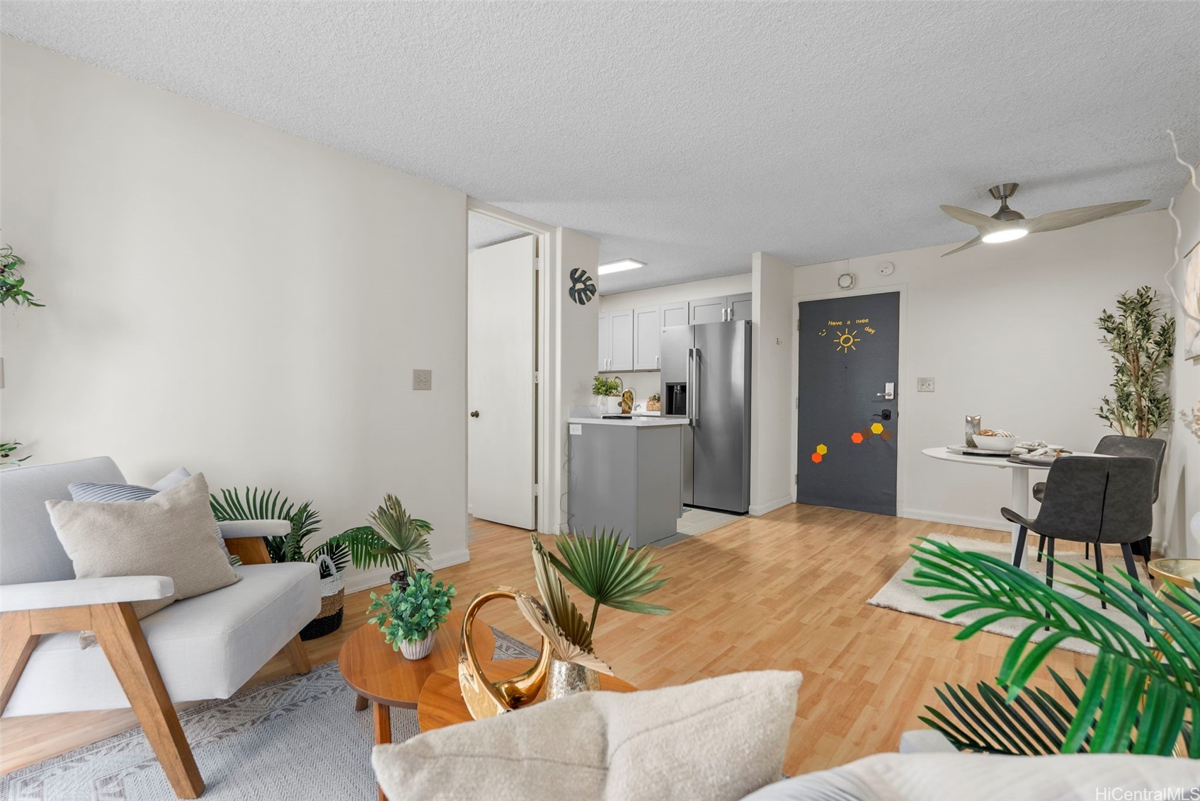 775 Kinalau Place, Honolulu, HI 96813