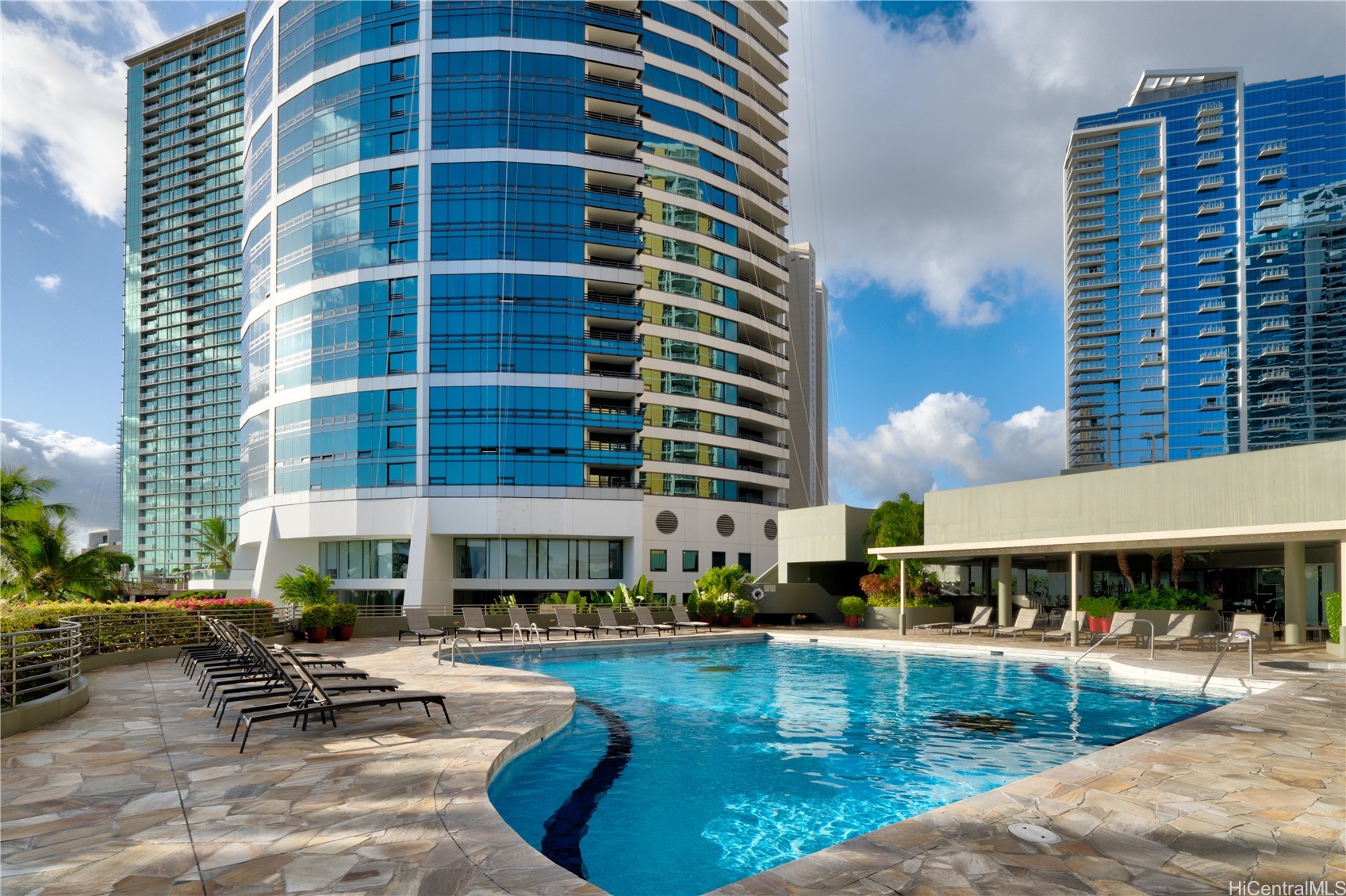 カカアコ・ダウンタウン | 1330 Ala Moana Boulevard, Honolulu, HI 96814