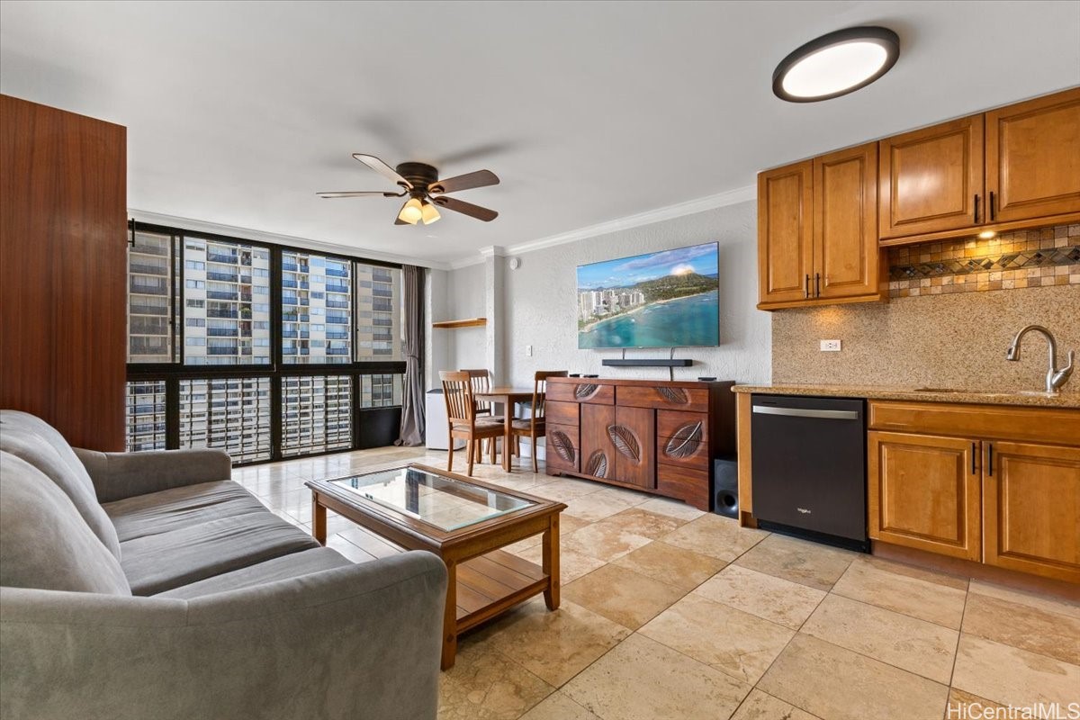 ワイキキ | 2345 Ala Wai Boulevard, Honolulu, HI 96815