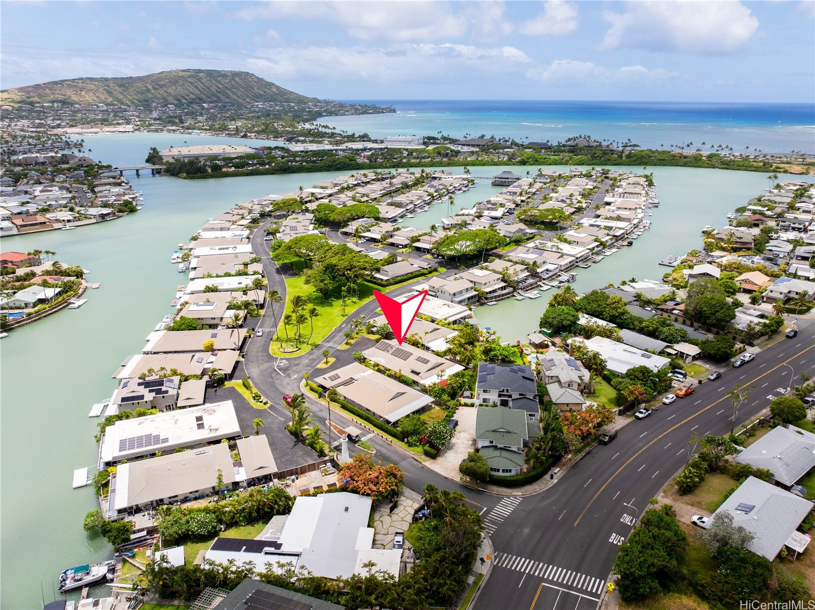ハワイカイ | 282 Opihikao Way, Honolulu, HI 96825