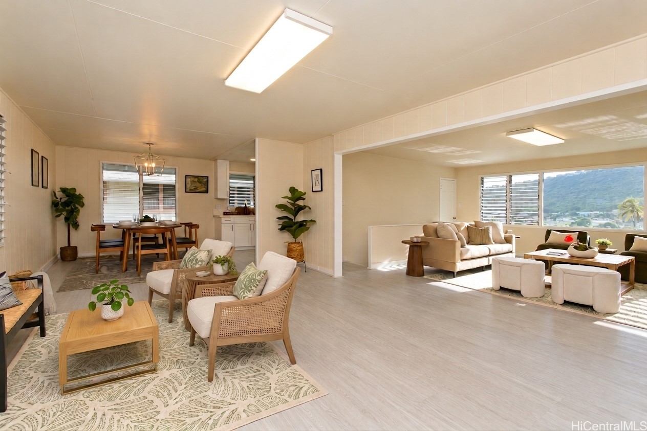 カハラ・ワイアラエ | 818 Alamuku Street, Honolulu, HI 96821