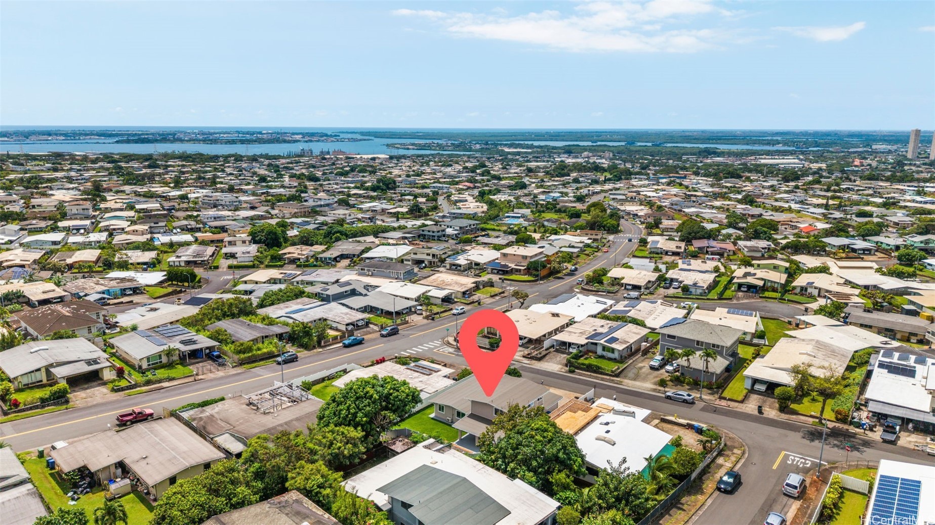 1811 Hoomalolo Street, Pearl City, HI 96782