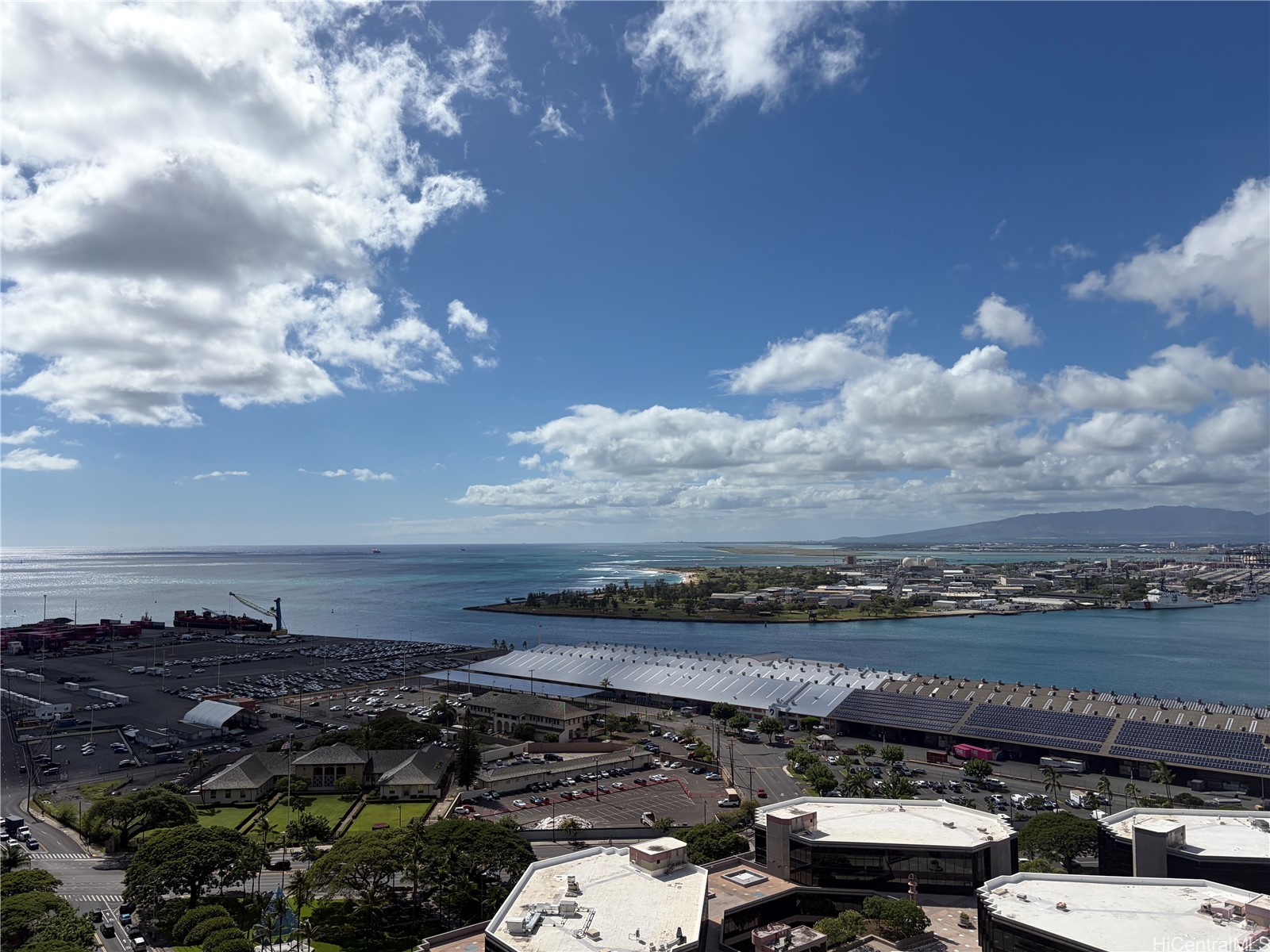 カカアコ・ダウンタウン | 425 South Street, Honolulu, HI 96813