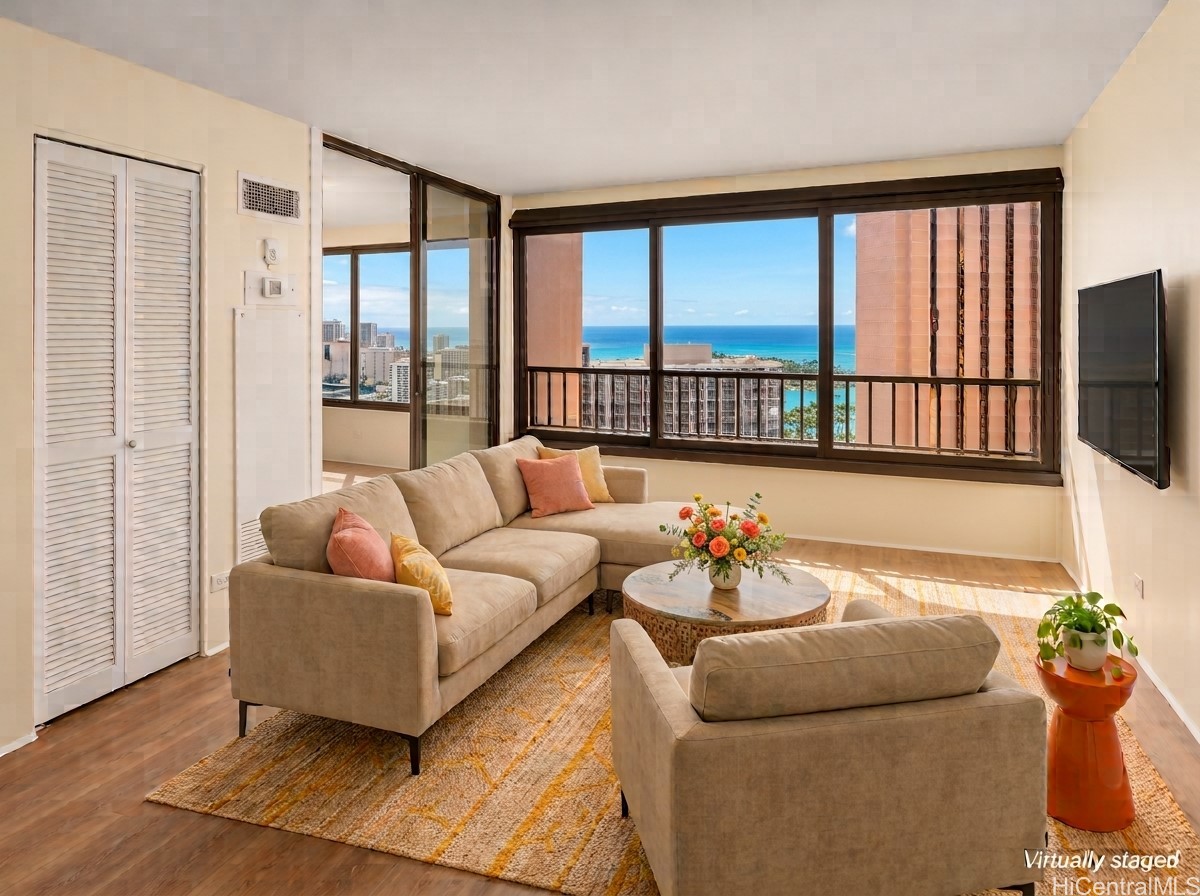 ワイキキ | 1778 Ala Moana Boulevard, Honolulu, HI 96815
