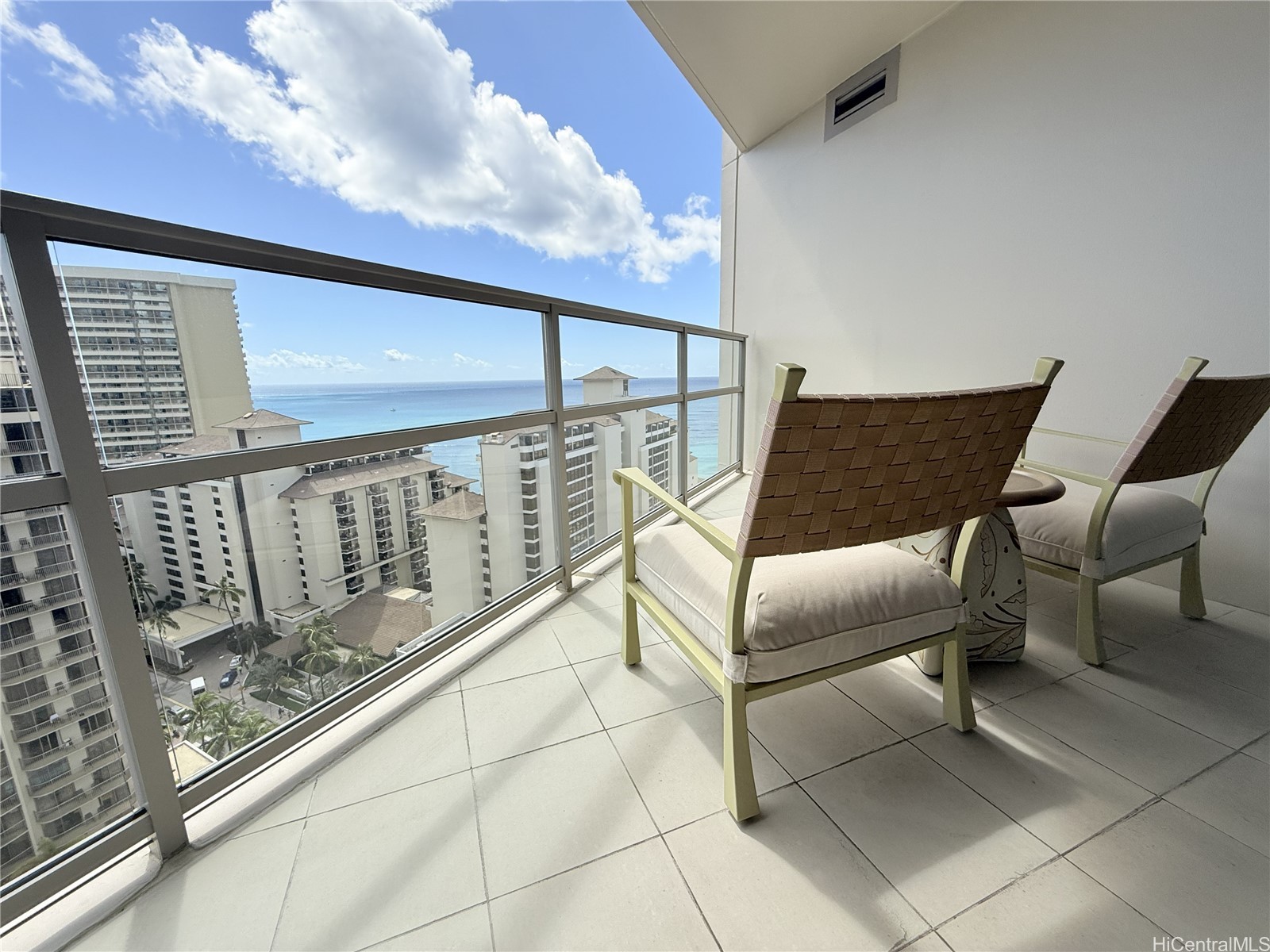 ワイキキ | 223 Saratoga Road, Honolulu, HI 96815
