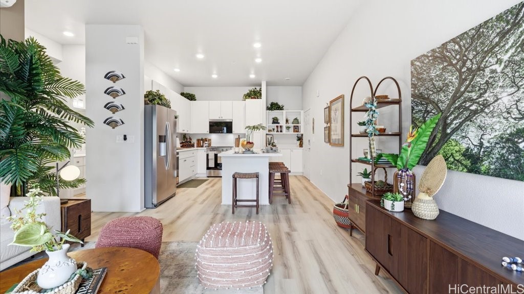 エバ | 91-3529 Nana Hope Street, Ewa Beach, HI 96706