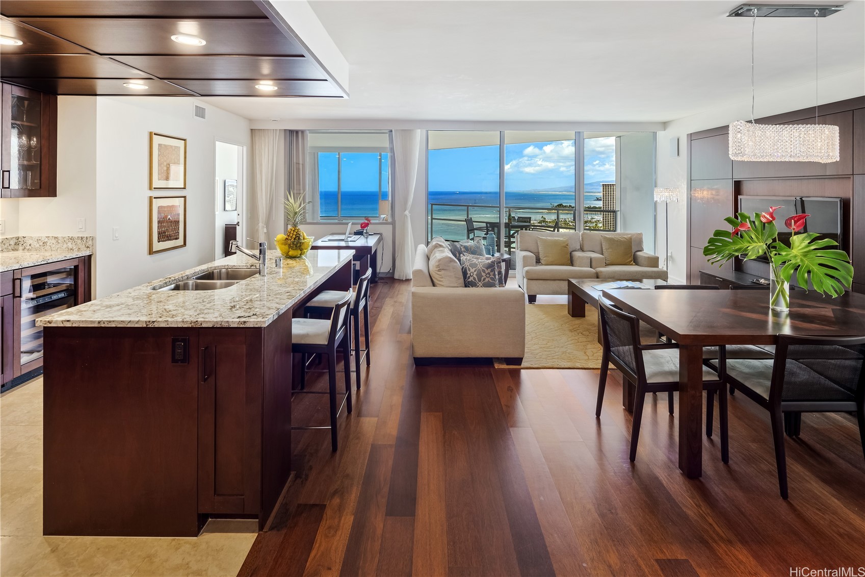 カ・ライ（旧トランプタワー・ワイキキ）の部屋の一例