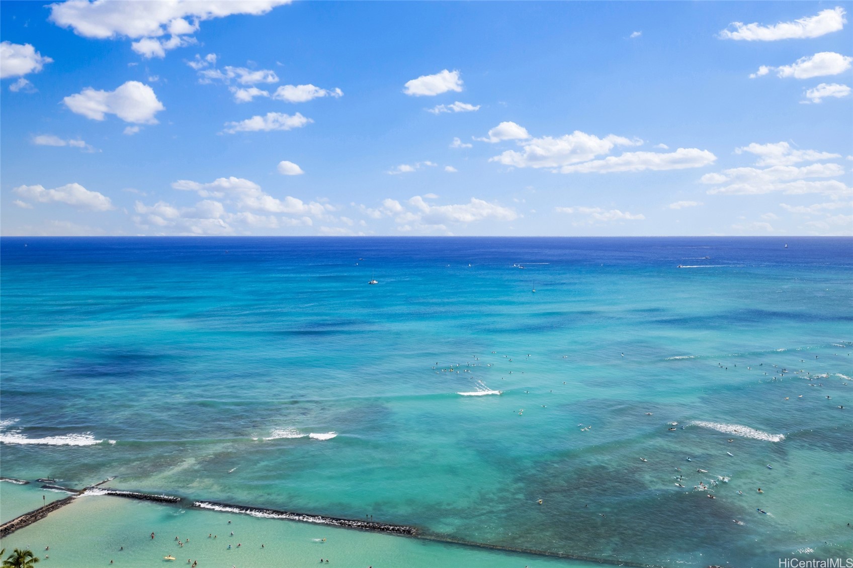 Waikiki Beach Tower客室からの眺め
