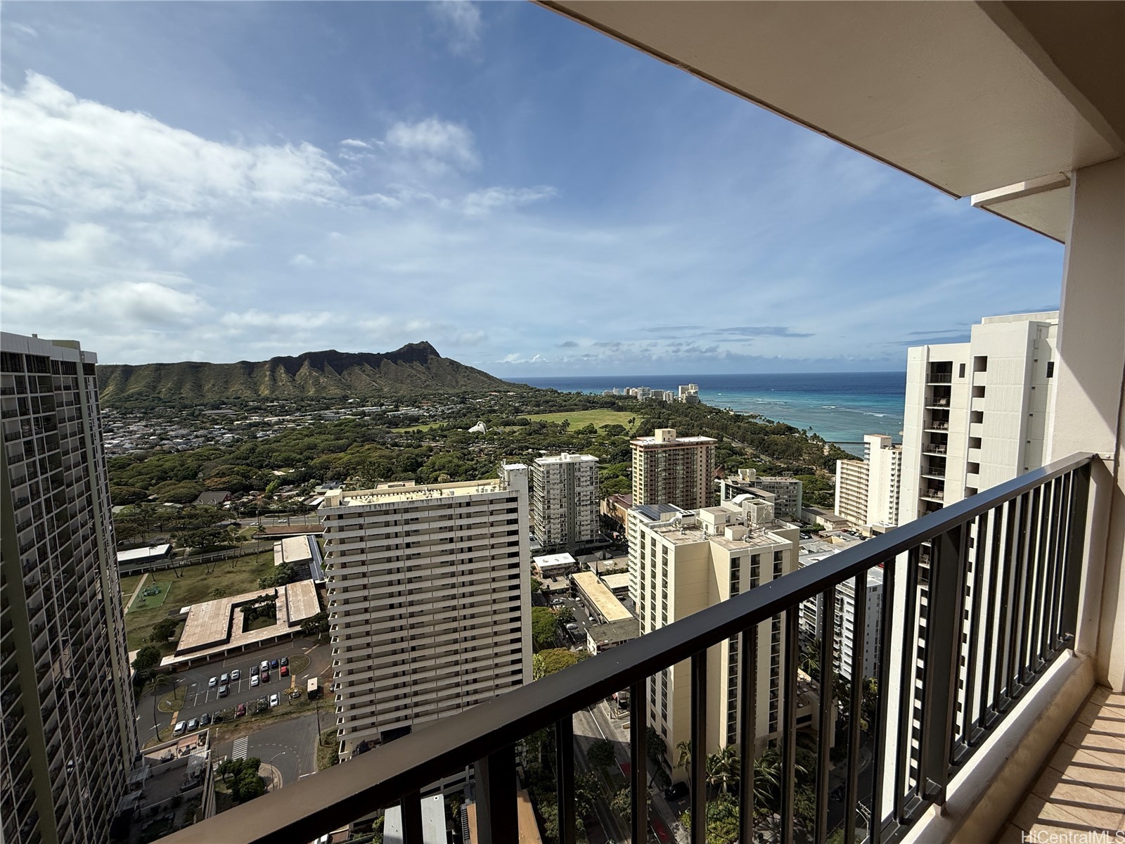 Waikiki Banyanの一室からの景色